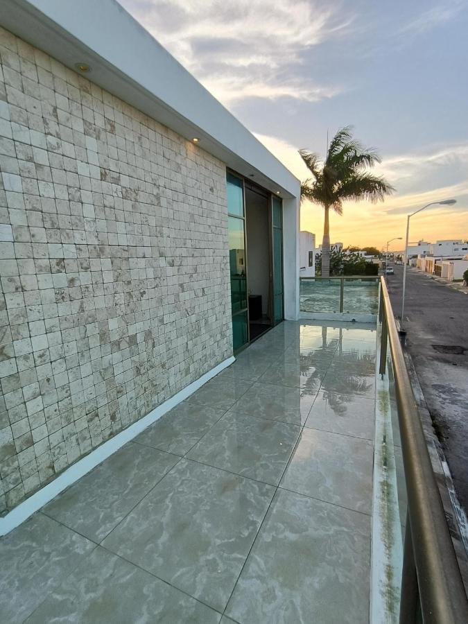 メリダ Casa Hector, Con Jacuzzi, Cerca Del Foro Gnp.ヴィラ エクステリア 写真