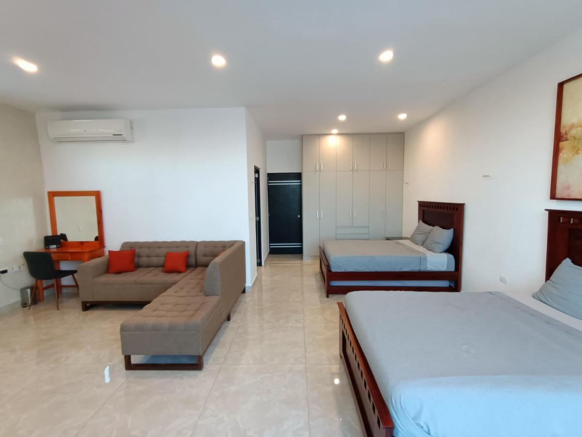 メリダ Casa Hector, Con Jacuzzi, Cerca Del Foro Gnp.ヴィラ エクステリア 写真