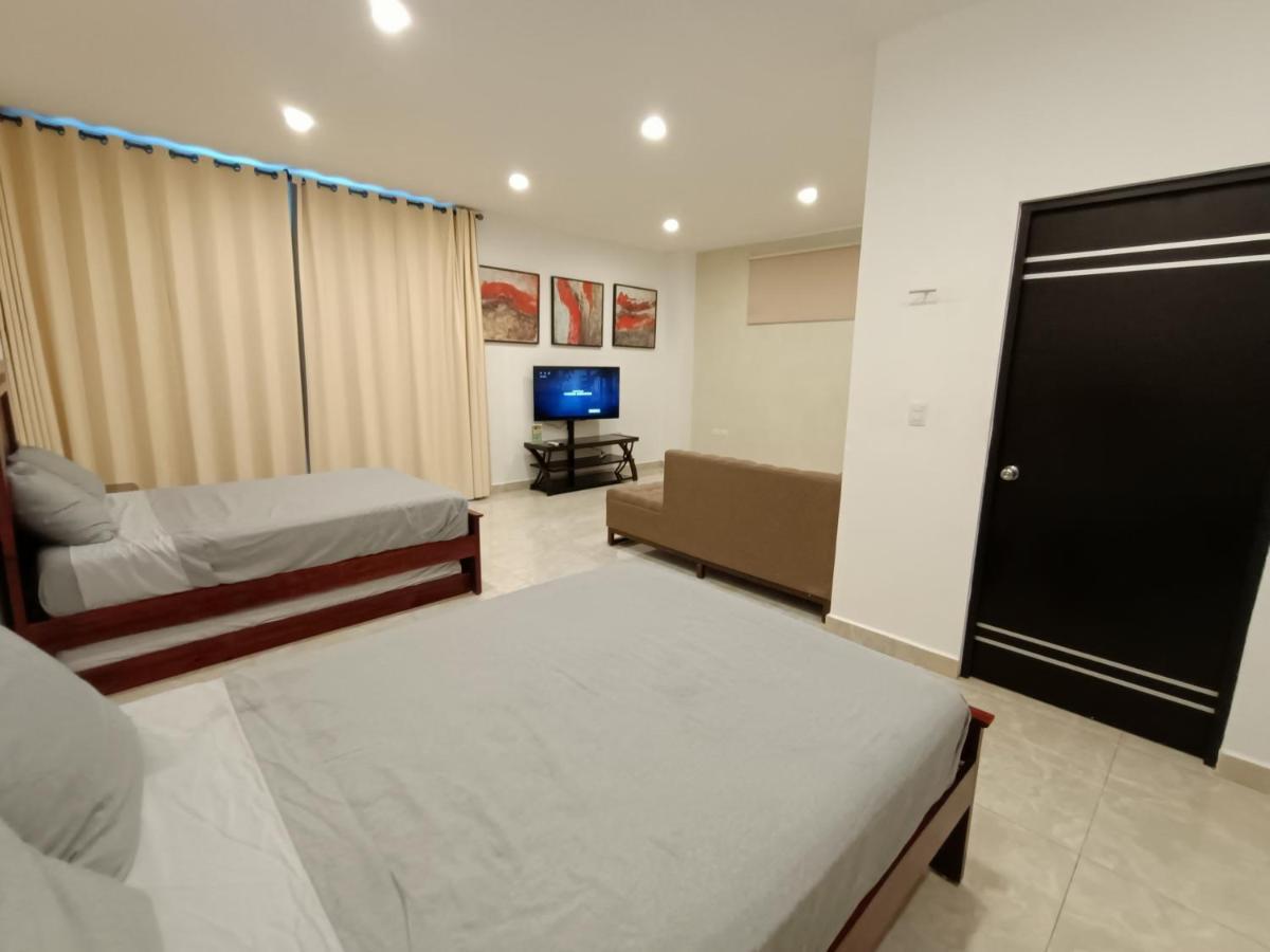 メリダ Casa Hector, Con Jacuzzi, Cerca Del Foro Gnp.ヴィラ エクステリア 写真